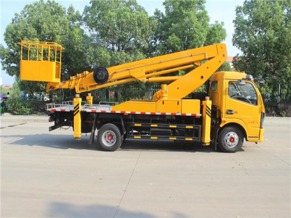 東風(fēng)多利卡26米高空作業(yè)車(chē)